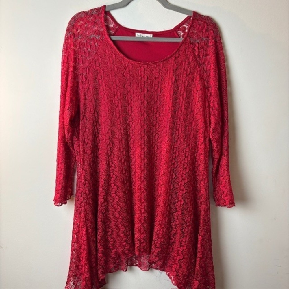 Womens XL Indigo Soul Tunic Top Red Lace Crochet Overlay Lined Asymmetrical Hem